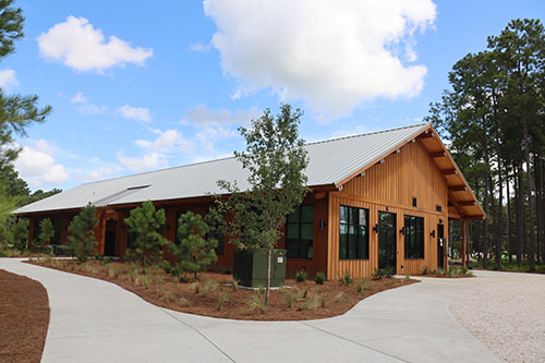 Bē Health & Well-Being is a health and wellness initiative of St. Joseph’s/Candler for Heartwood Residents.